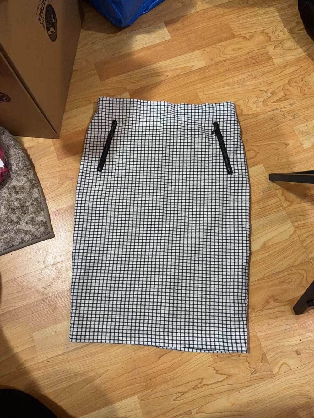 Rachel Zoe Black and White Plaid Pencil Skirt Size 8